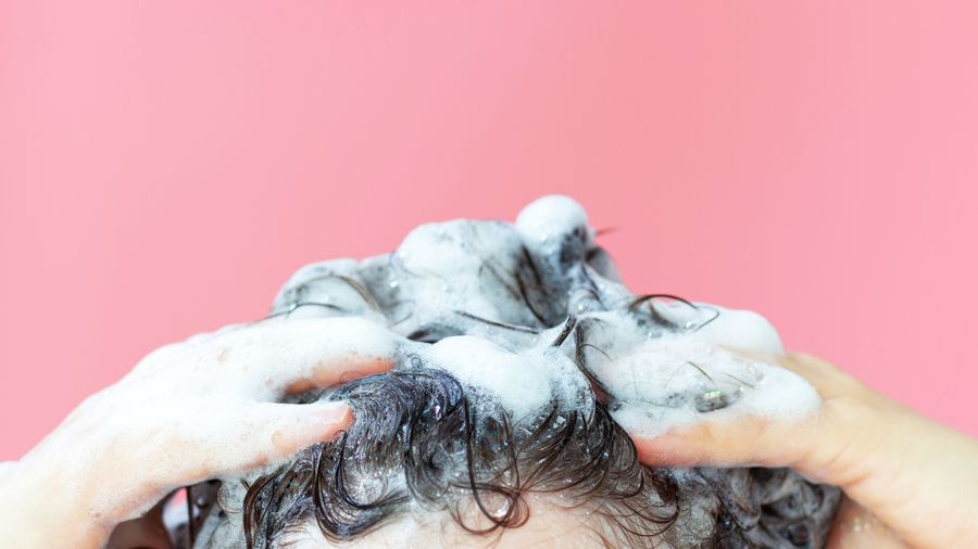 Welche Shampoos können bei Neurodermitis helfen